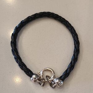 Elegant Black and Silver Braided Bracelet